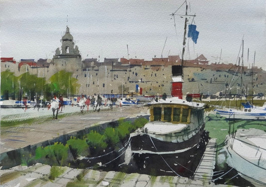 Hoop Tug Boat in La Rochelle and 3 Towers La Rochelle